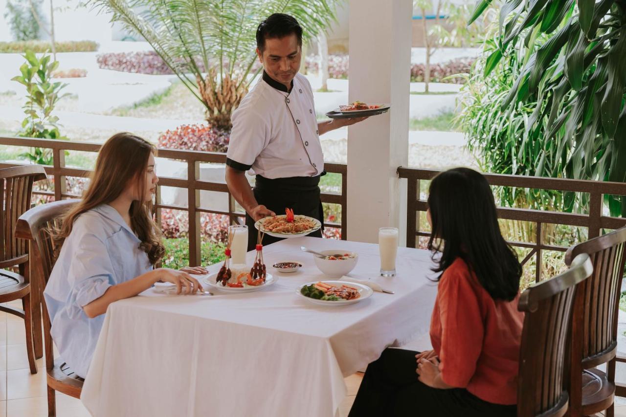 Nirvana Hotel Resort Tetebatu Εξωτερικό φωτογραφία