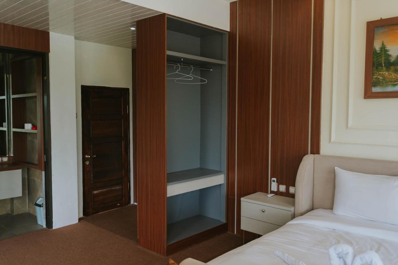 Nirvana Hotel Resort Tetebatu Εξωτερικό φωτογραφία
