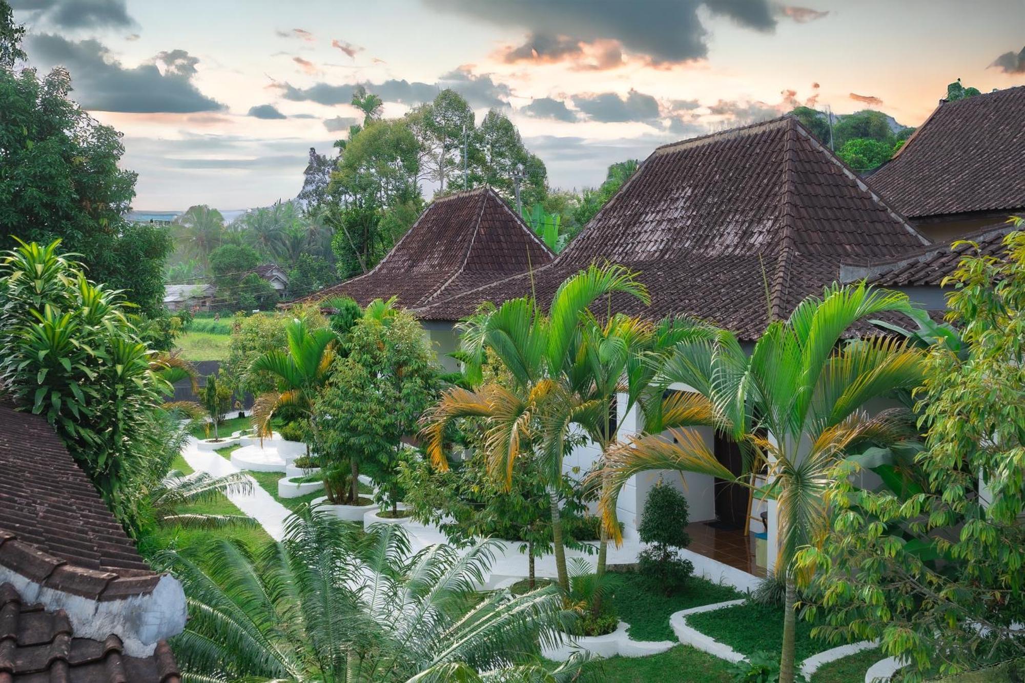Nirvana Hotel Resort Tetebatu Εξωτερικό φωτογραφία